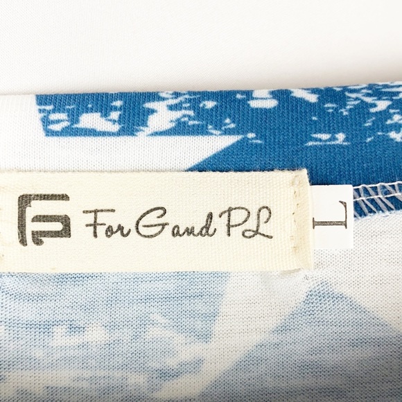 NWOT For G and PL American Flag Twist Knot Short Sleeve Top--Large - Picture 12 of 15